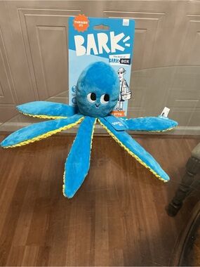BarkBox Odd Otto Octopus Squeaky Spiky Ball Plush Crinkly Shake Dog Toy 11.5"